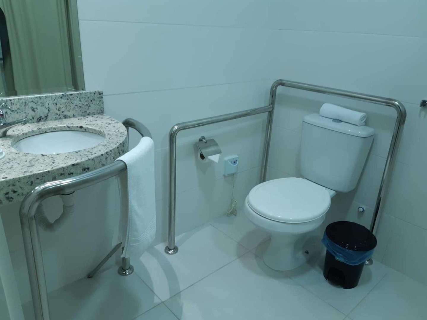 Hotel Franco Dionísio Cerqueira Habitación foto